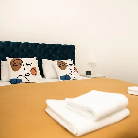 Room21 Free Garage Appartamento Novi Sad