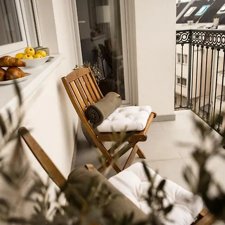 Room21 Free Garage Appartamento Novi Sad